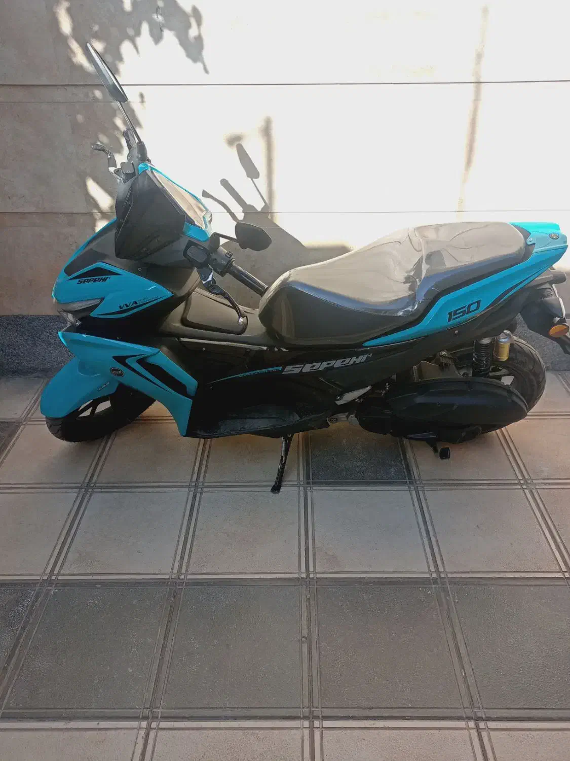 موتور|موتورسیکلت|نیشابور, تختی|دیوار