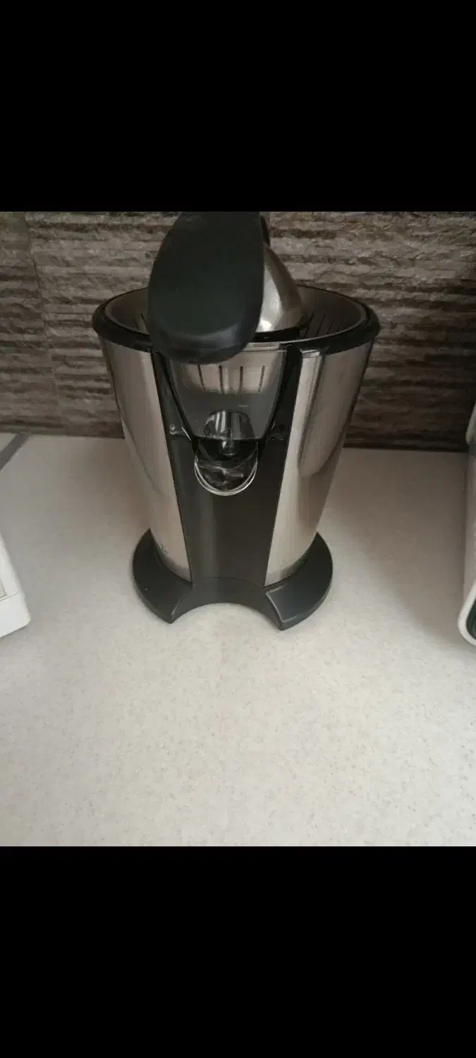 آبمیوه گیری برقی|آبمیوه‌گیر و آب‌مرکبات‌گیر|سنندج, |دیوار