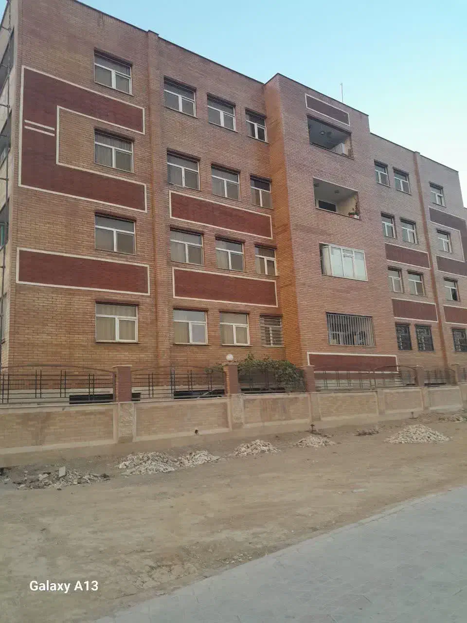 رهن و اجاره آپارتمان|اجارهٔ آپارتمان|فولادشهر, B8|دیوار