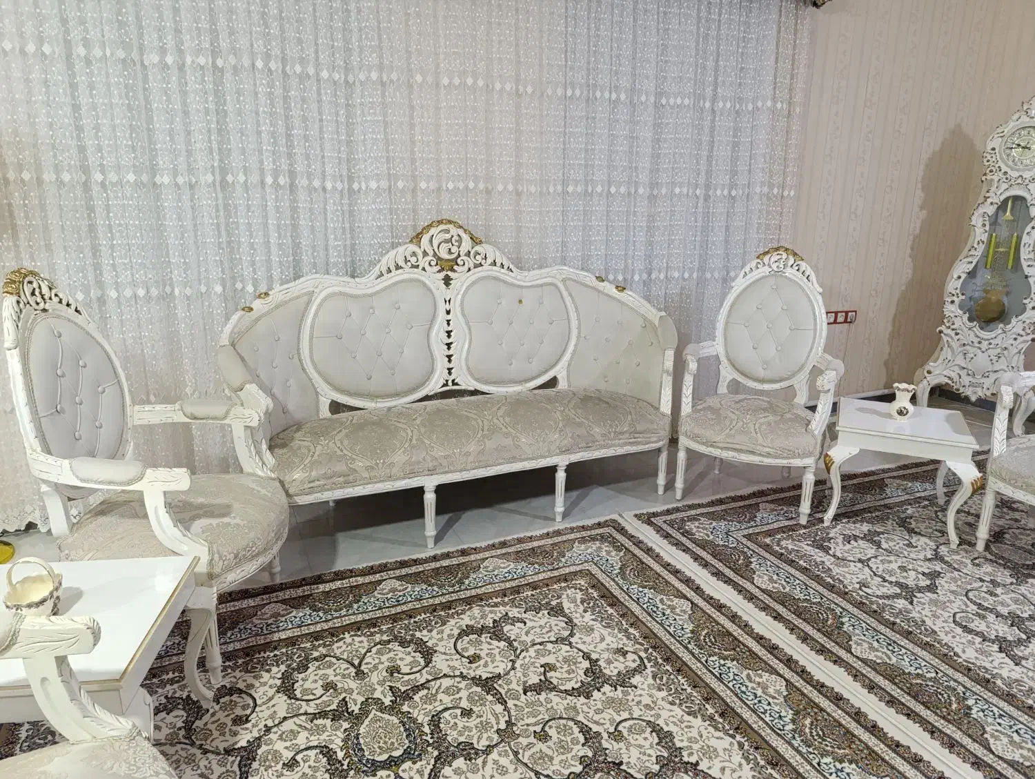 مبلمان|مبلمان خانگی و میز عسلی|شاهین دژ, |دیوار