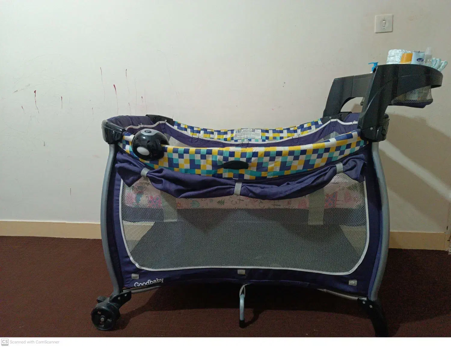 تخت پارک کودک ونوجوان کنارمادرشو Goodbaby تخت کودک|تخت و صندلی بچه|مسجد سلیمان, |دیوار