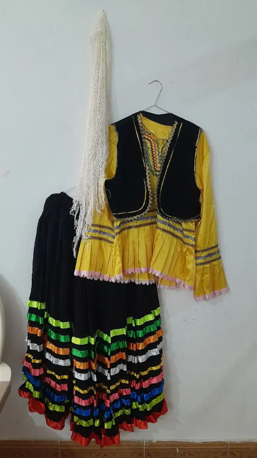 لباس گیلانی (قاسم آبادی)|لباس|مشهد, ابوذر|دیوار