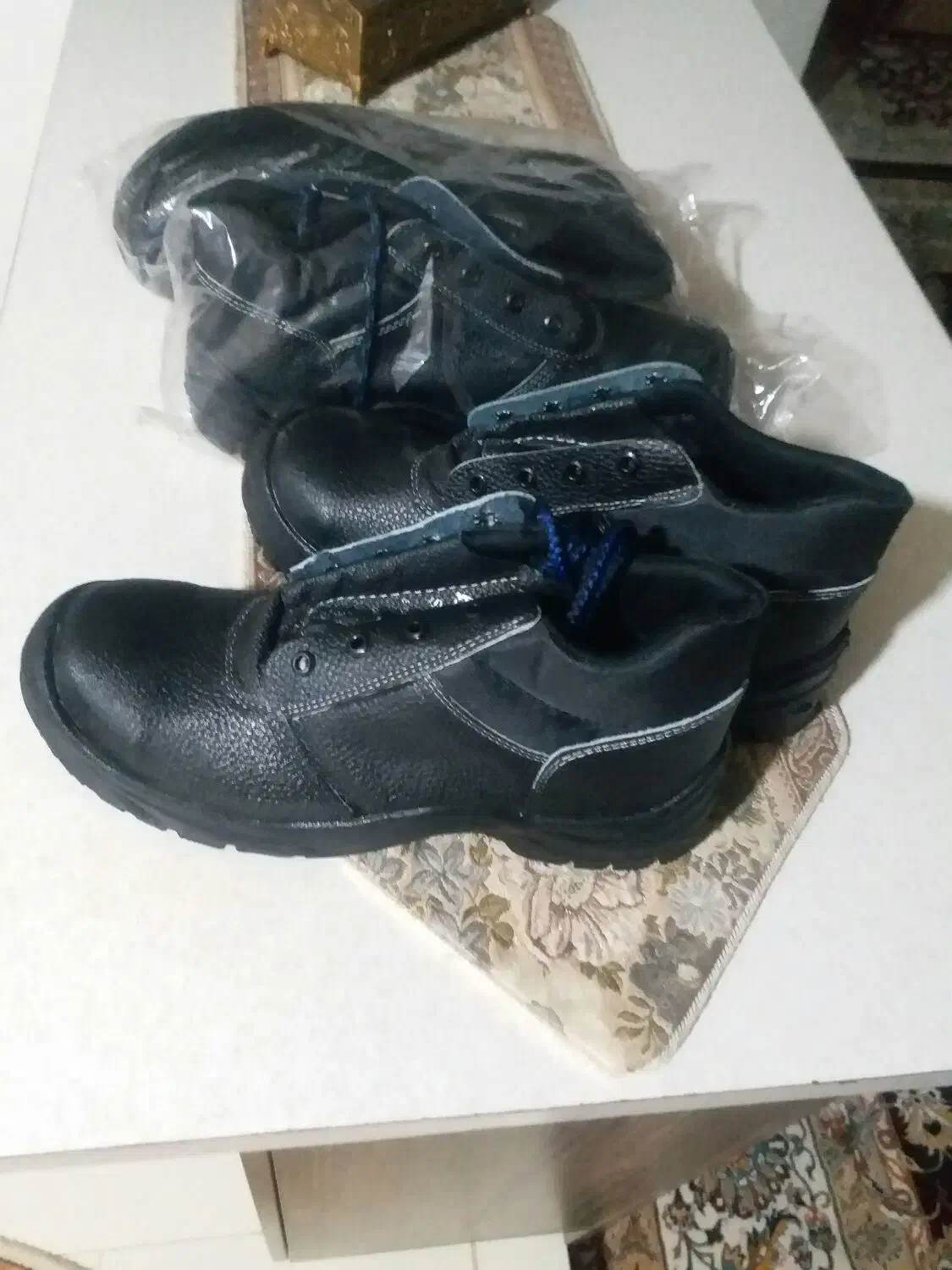 کفش ایمنی|کیف، کفش، کمربند|محمدیه-قزوین, |دیوار