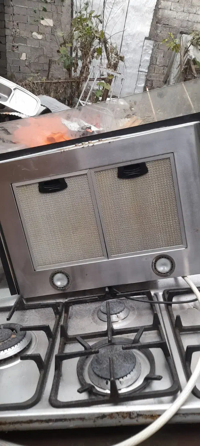 هود|هود|رشت, سلیمانداراب|دیوار