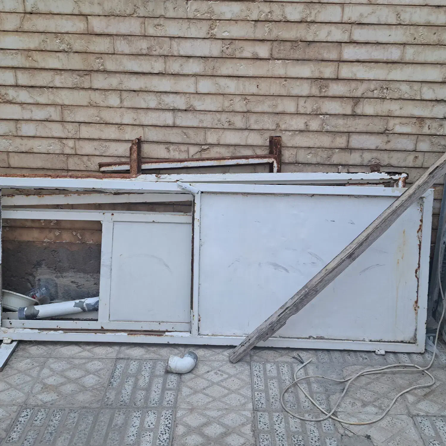 درب فروشی|مصالح و تجهیزات ساختمان|ملایر, |دیوار