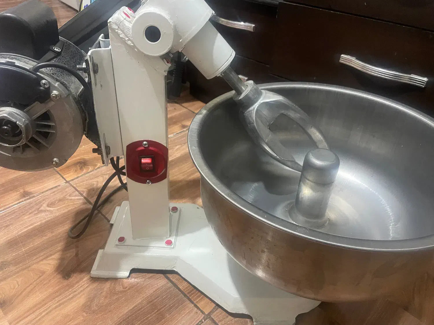 خمیر گیر|کافیشاپ و رستوران|اراک, |دیوار