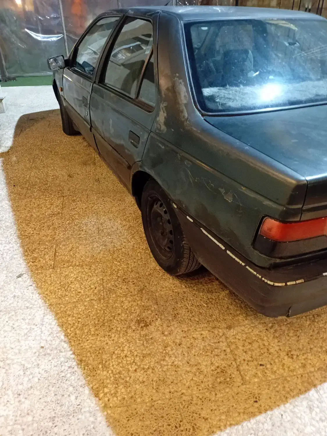 پژو۴۰۵ مدل ۸۲|خودرو سواری و وانت|احمدآبادمستوفی, |دیوار