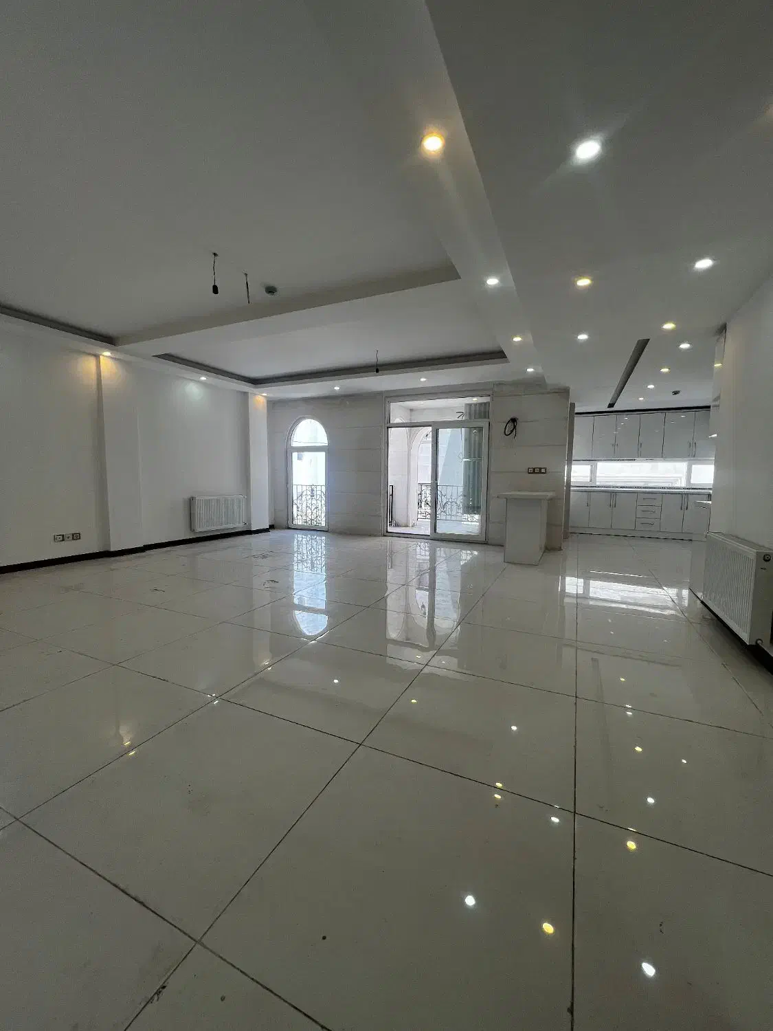 دو خواب ۱۳۹۷ سالن بزرگ دنج ترین کوچه نارون|فروش آپارتمان|شیراز, چنچنه|دیوار