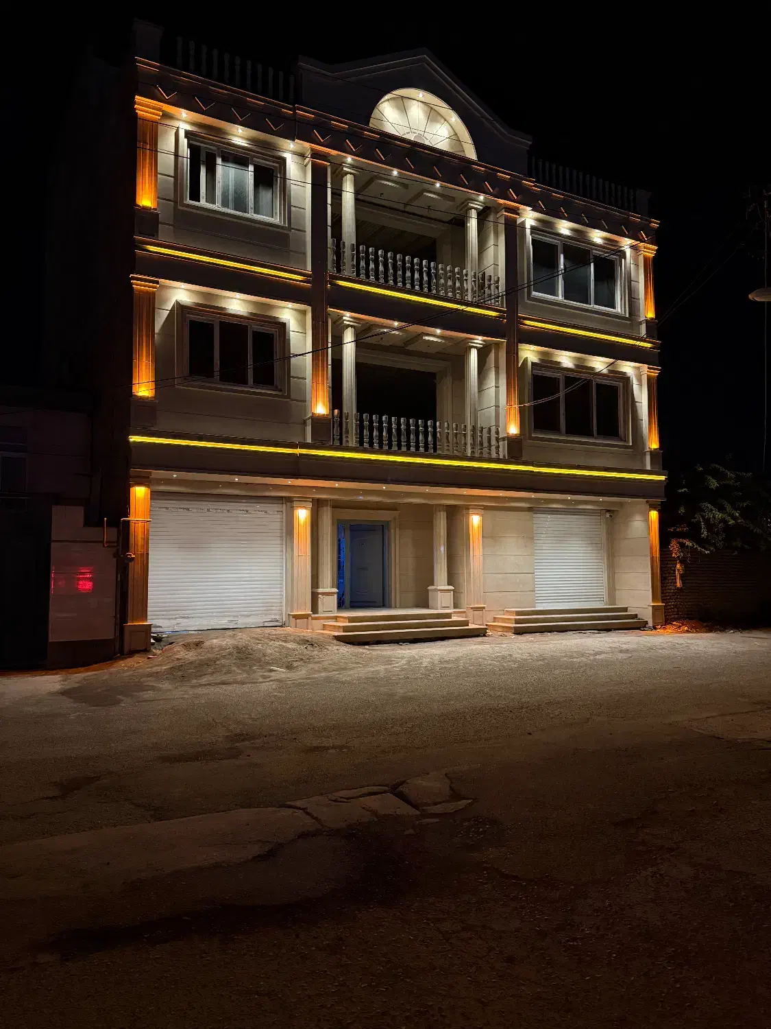 نیمه کاره سه واحده|فروش خانه و ویلا|بندر ترکمن, |دیوار