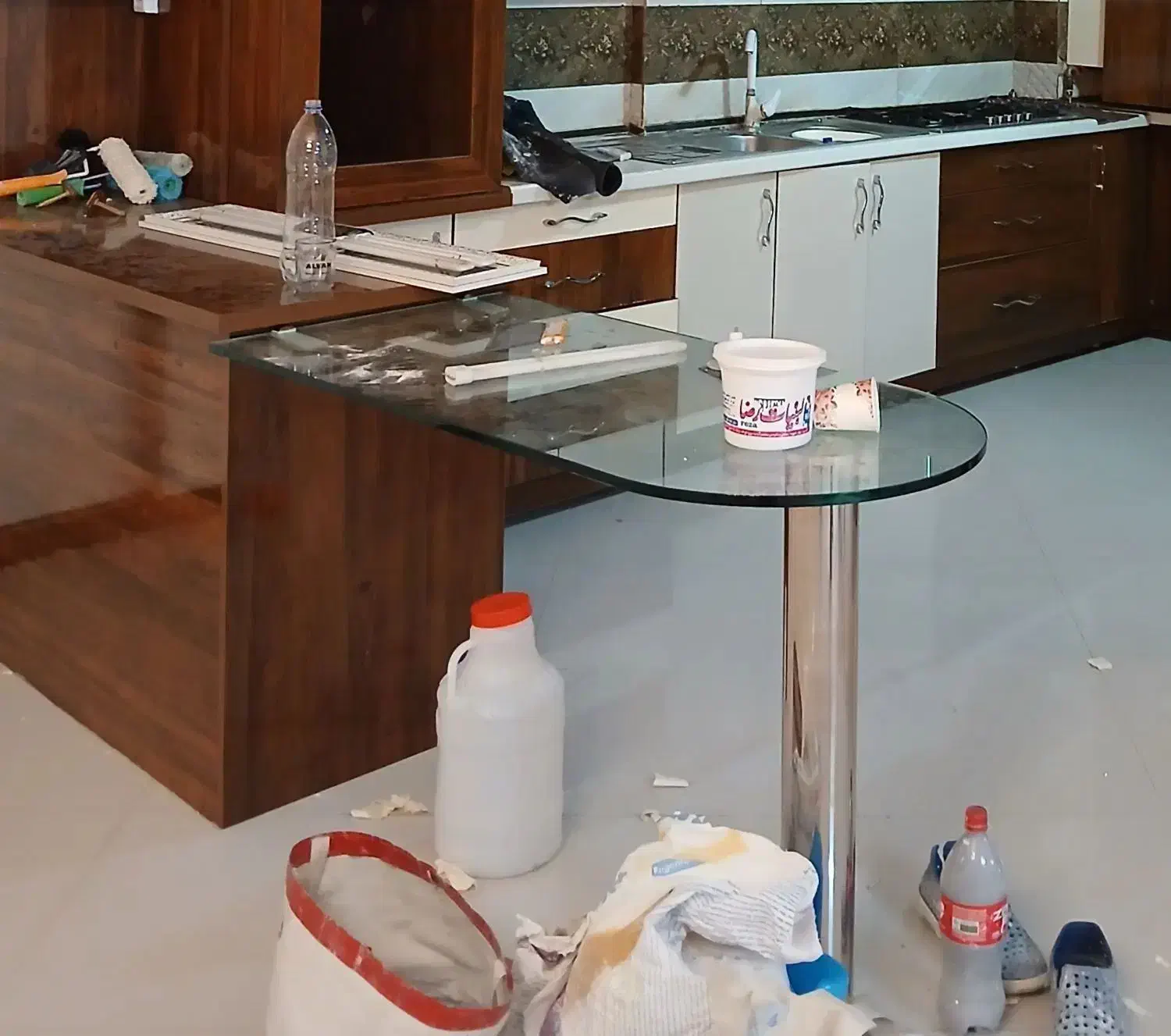 میز شیشه ای|میز و صندلی غذاخوری|مشهد, ایثارگران|دیوار