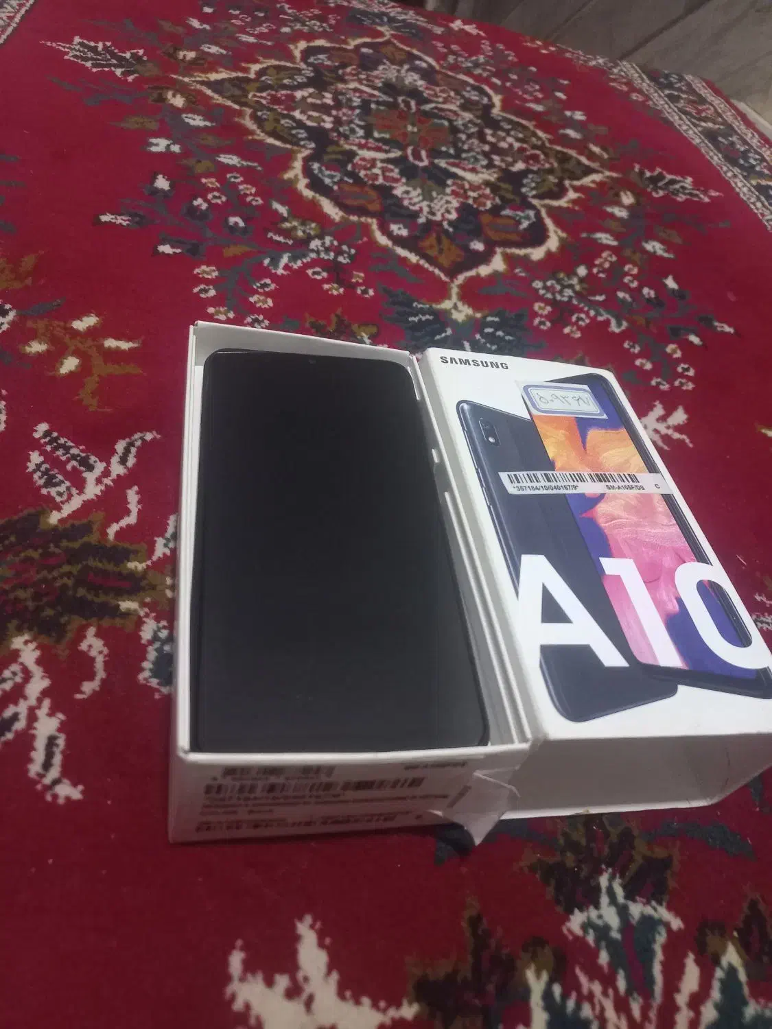 گوشی a10نیاز. به|موبایل|قم, چهل درخت‎|دیوار