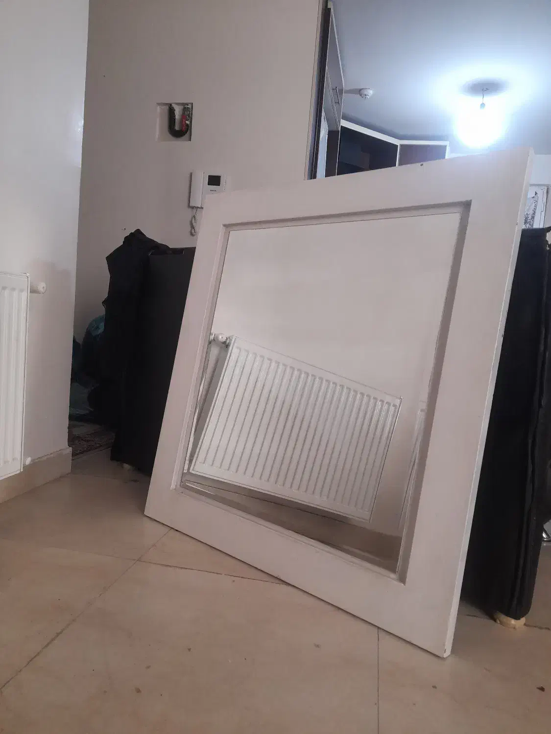 آینه سالم|آینه|پرند, فاز ۳|دیوار