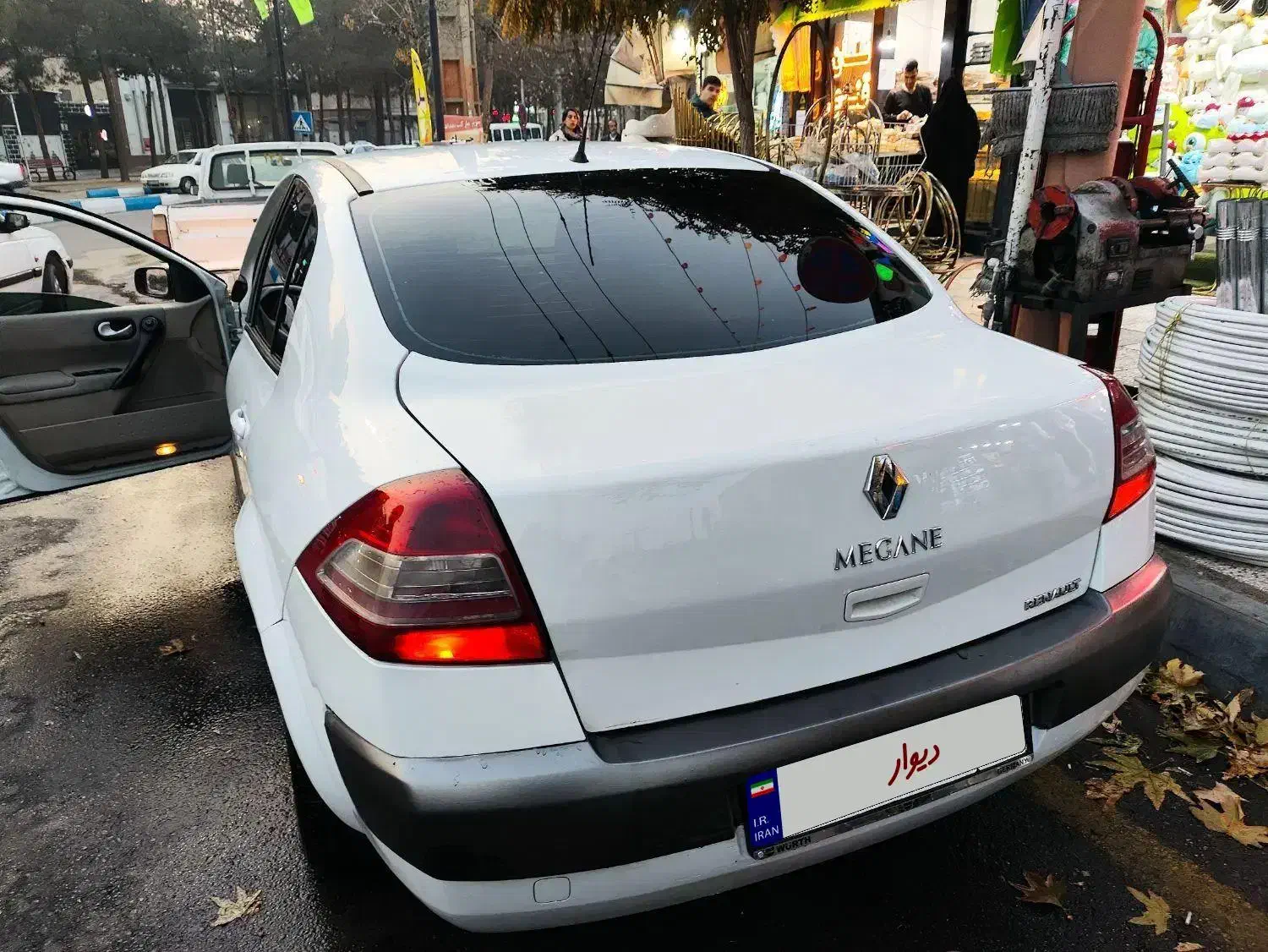 مگان 2012 (1391)|خودرو سواری و وانت|محمدیه-قزوین, |دیوار