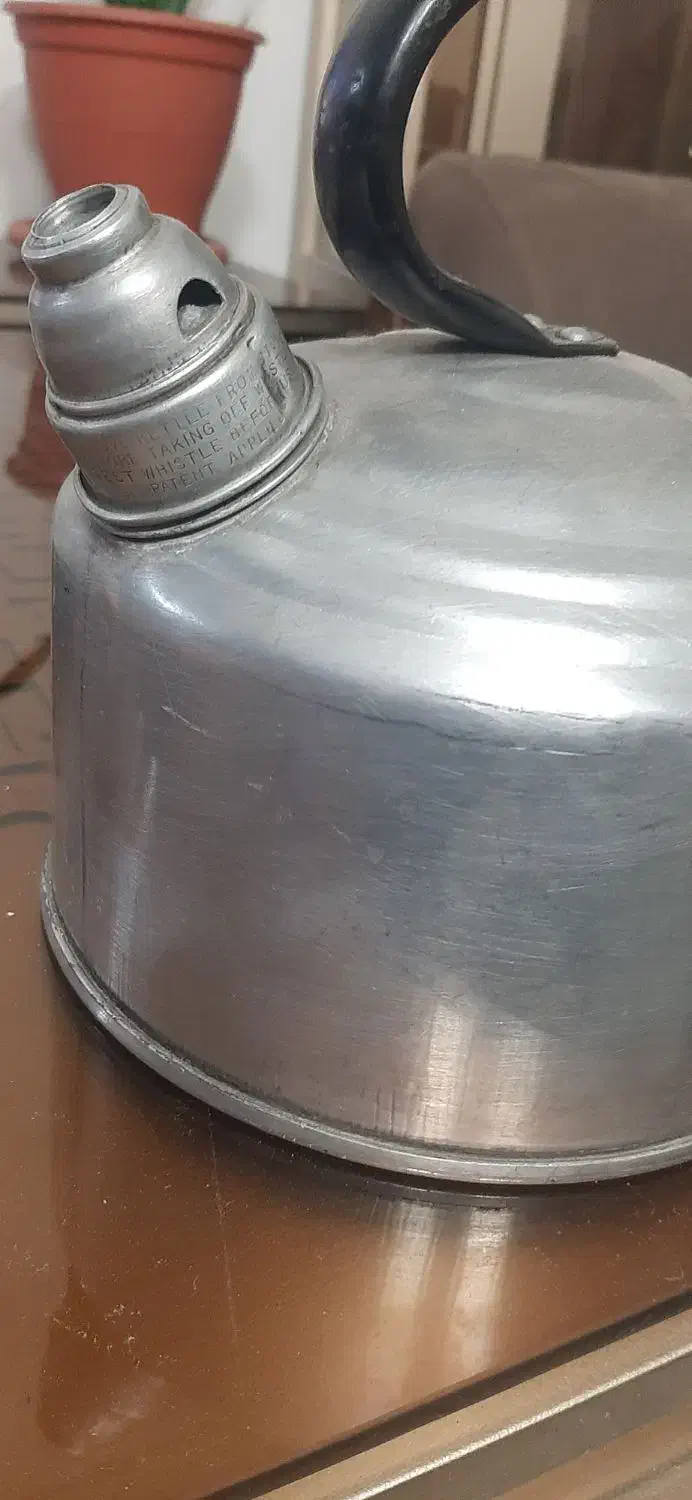 کتری انگلیسی بدون درب انتیک|سماور، چایساز، قهوهساز|تهران, علم و صنعت|دیوار