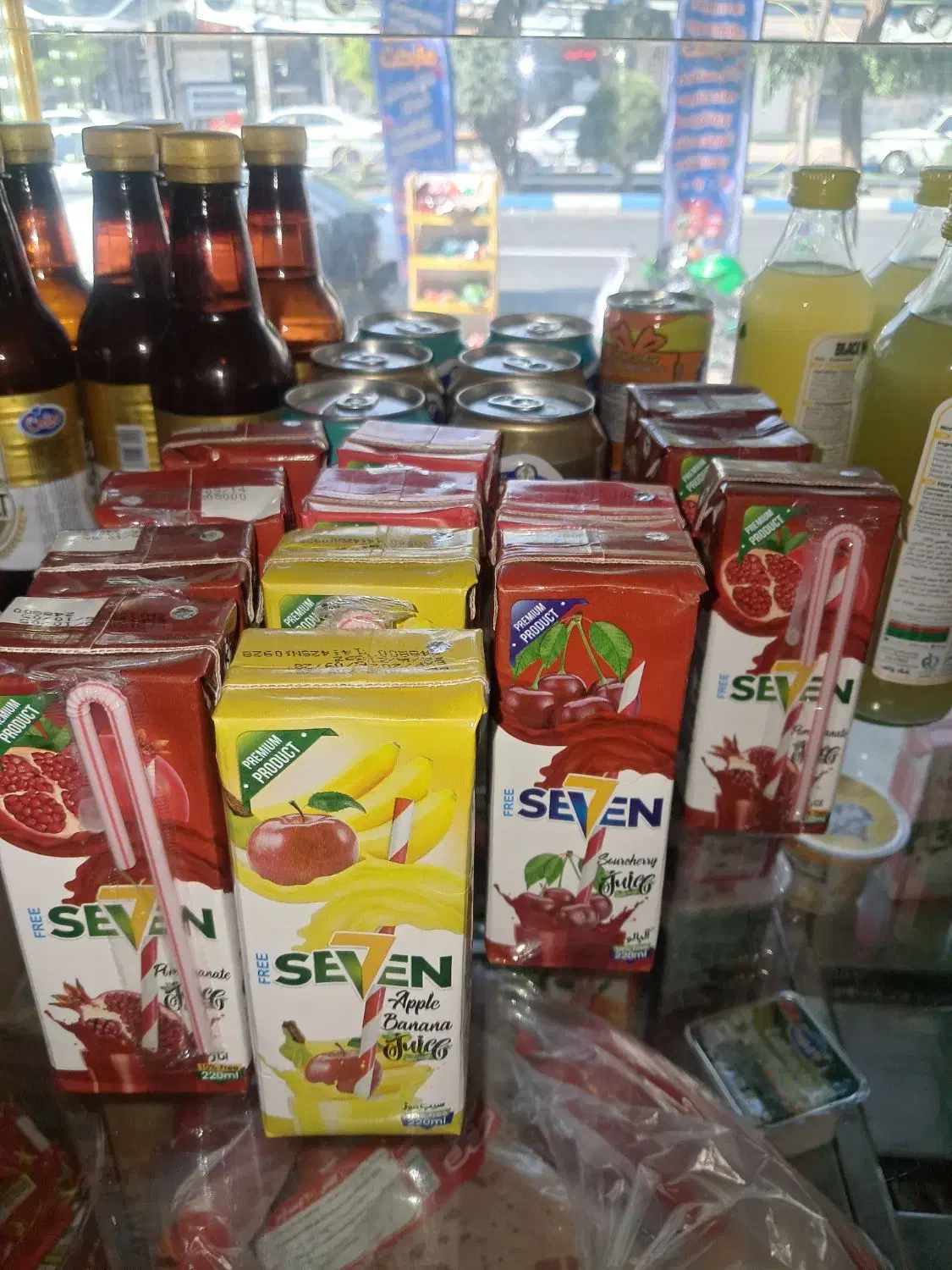 تا بیست ابان آبمیوه فقط ده هزار تومن|خوردنی و آشامیدنی|اندیشه, اندیشه فاز ۱|دیوار