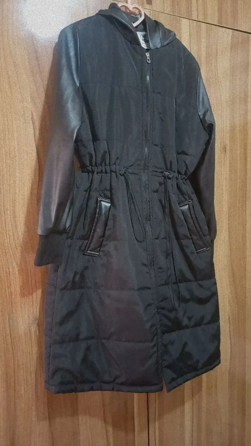 سوییت وپالتوسایز۳۸|لباس|فولادشهر, مسکن مهر فولادشهر|دیوار