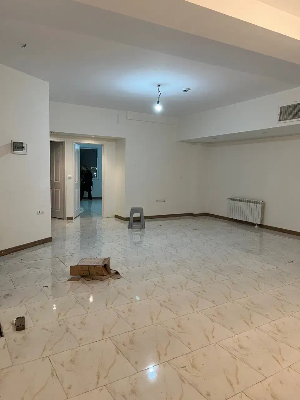 واحد ۱۳۰ متر غرق نور و آفتاب سران حکیم/شهرک خرازی