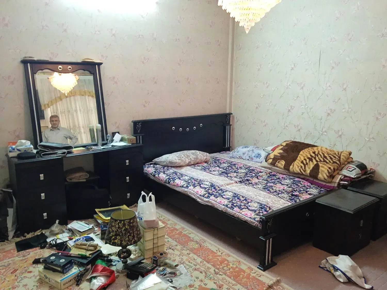 تخت خواب دونفره چوبی 200*160 سانتیمتر|تخت و سرویس خواب|گرمدره, |دیوار