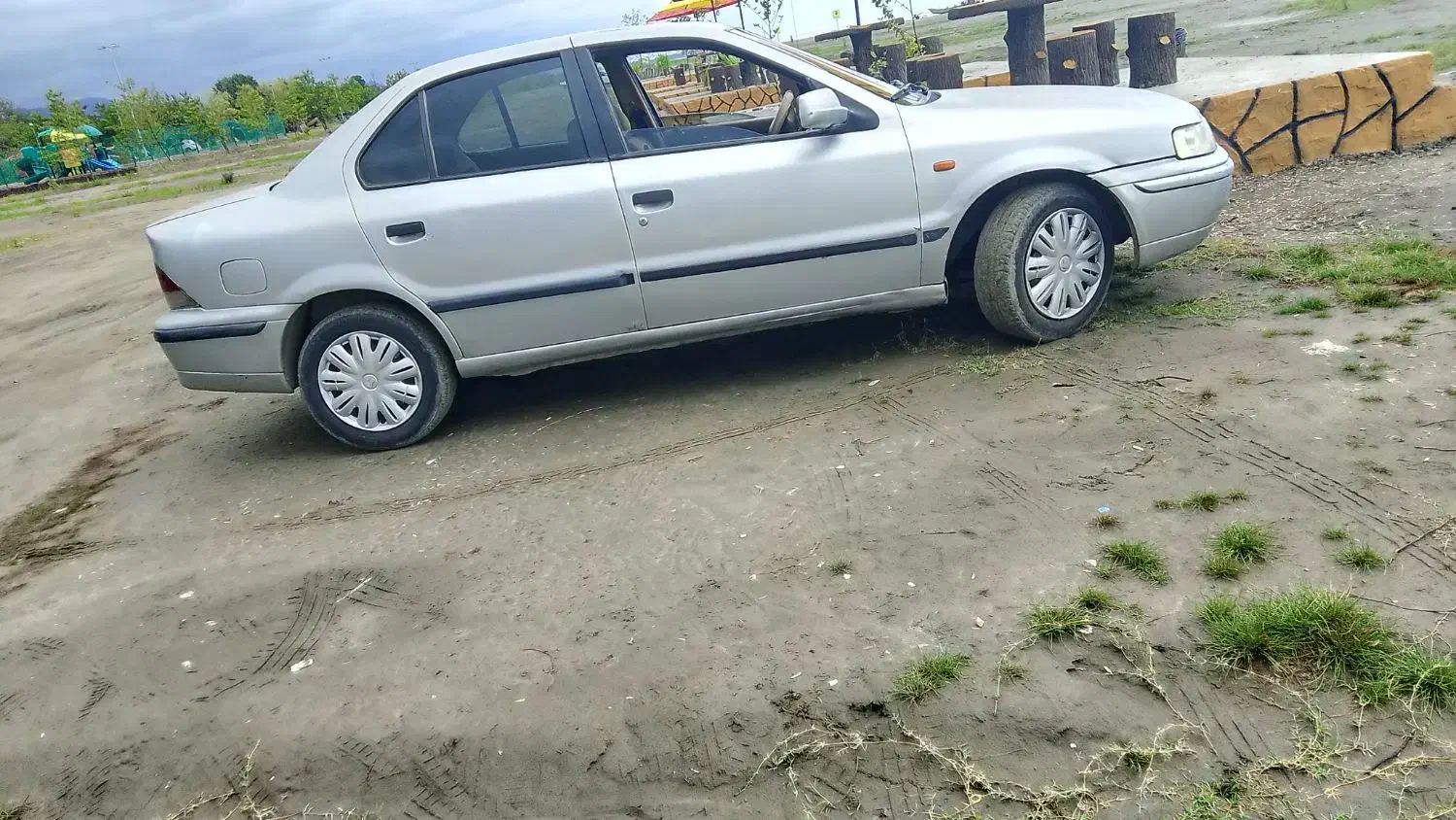 سمند مدل آخرای 83|خودرو سواری و وانت|چوبر, |دیوار