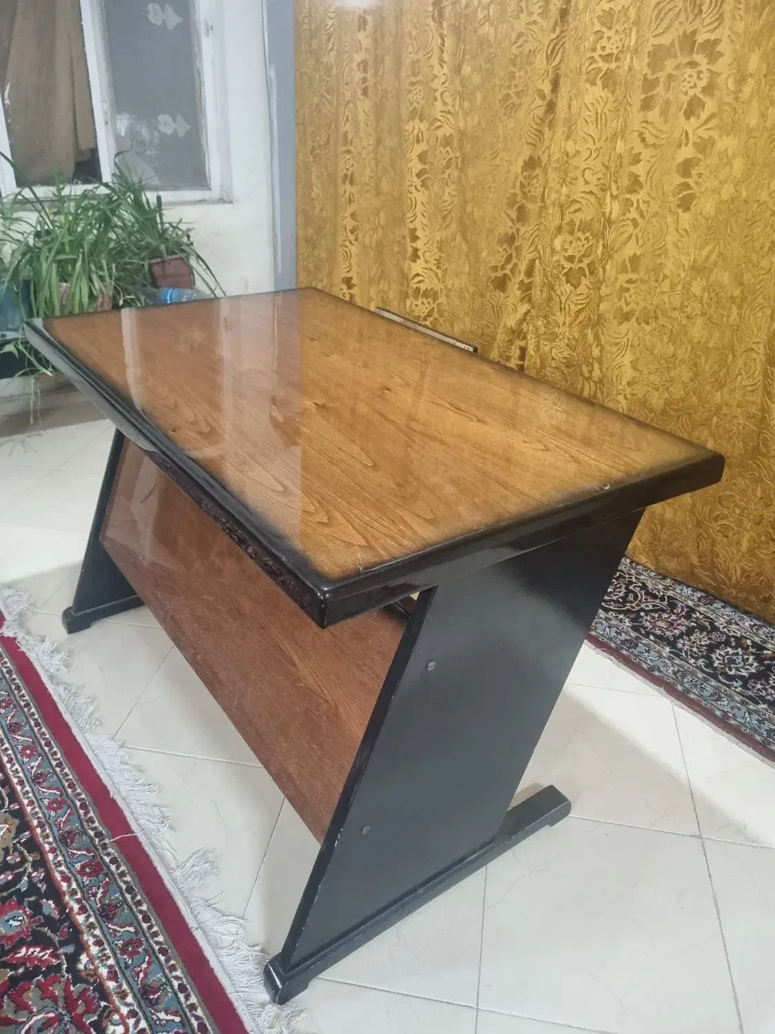 میز|میز و صندلی غذاخوری|شاندیز, |دیوار