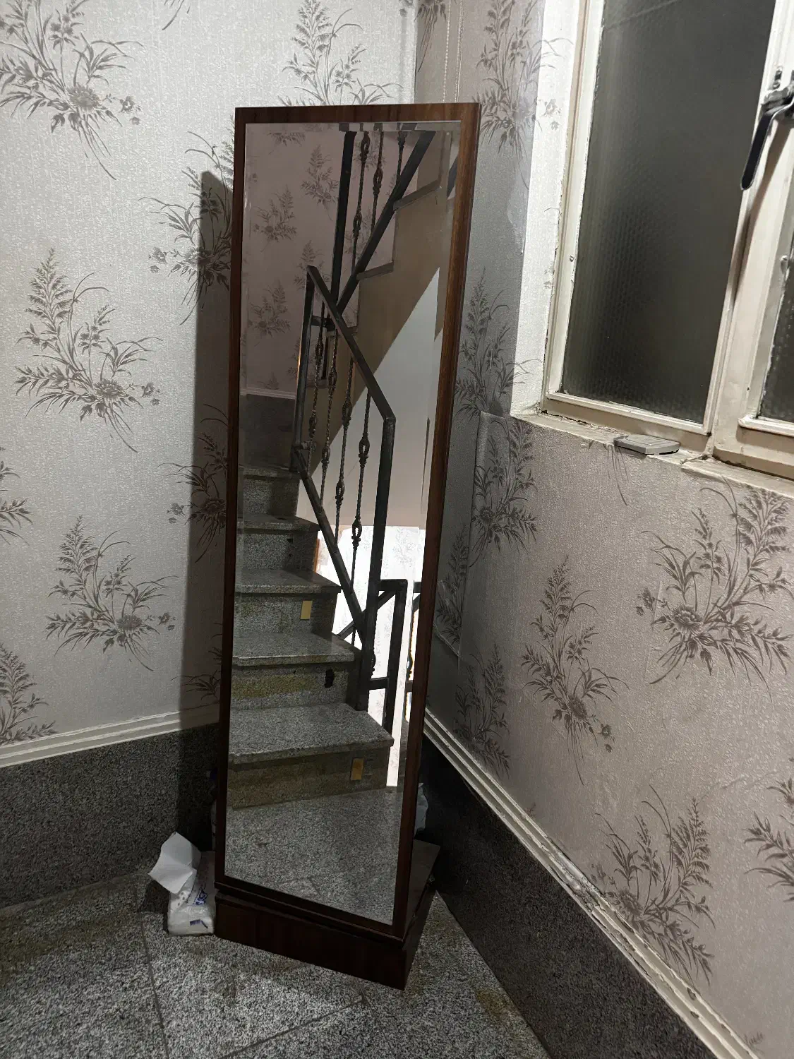 آیینه قدی چرخان|آینه|تهران, شیوا|دیوار