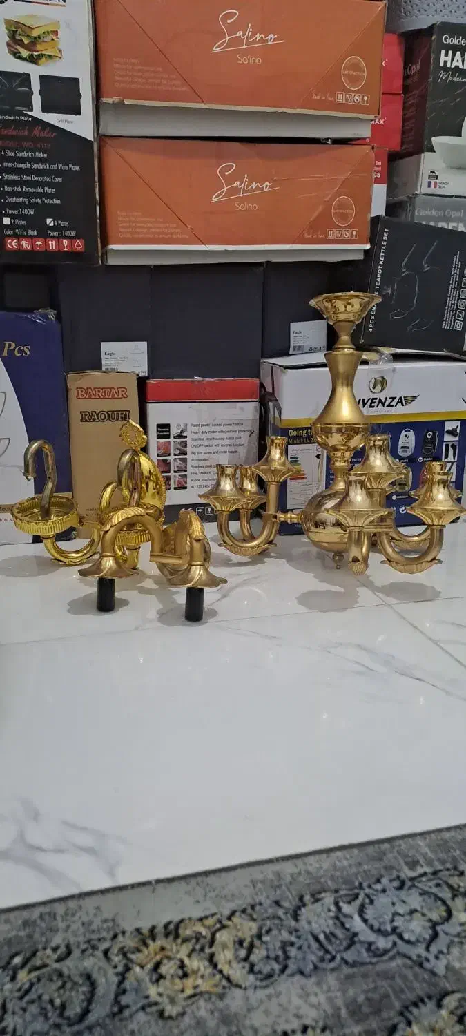 لوستر سه شاخه|لوستر و چراغ آویز|اسلام‌شهر, شهرک واوان|دیوار