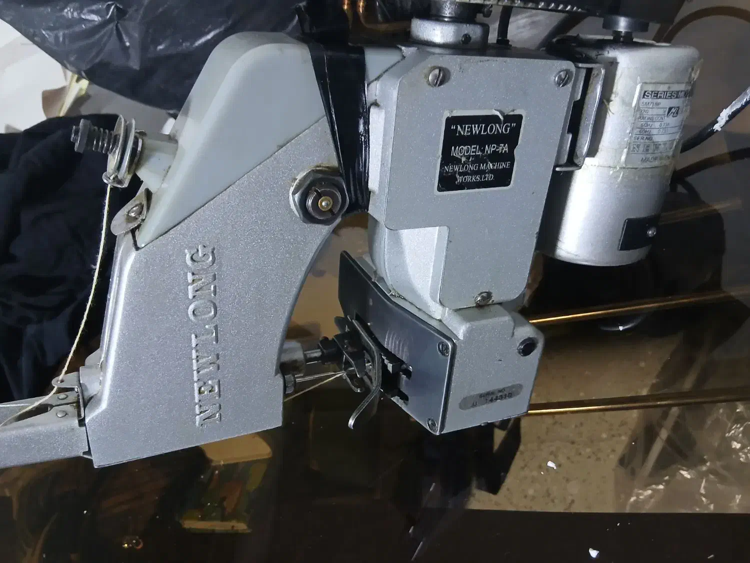 چرخ سرکیسه کیسه دوز|چرخ خیاطی و ریسندگی|ملایر, |دیوار