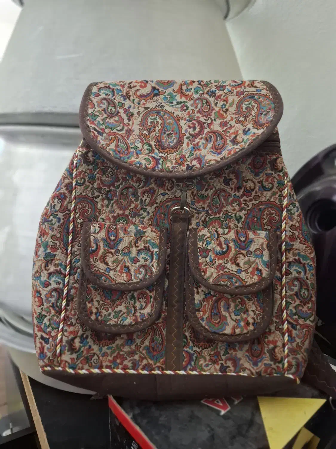 کیف|کیف، کفش، کمربند|گرگان, |دیوار