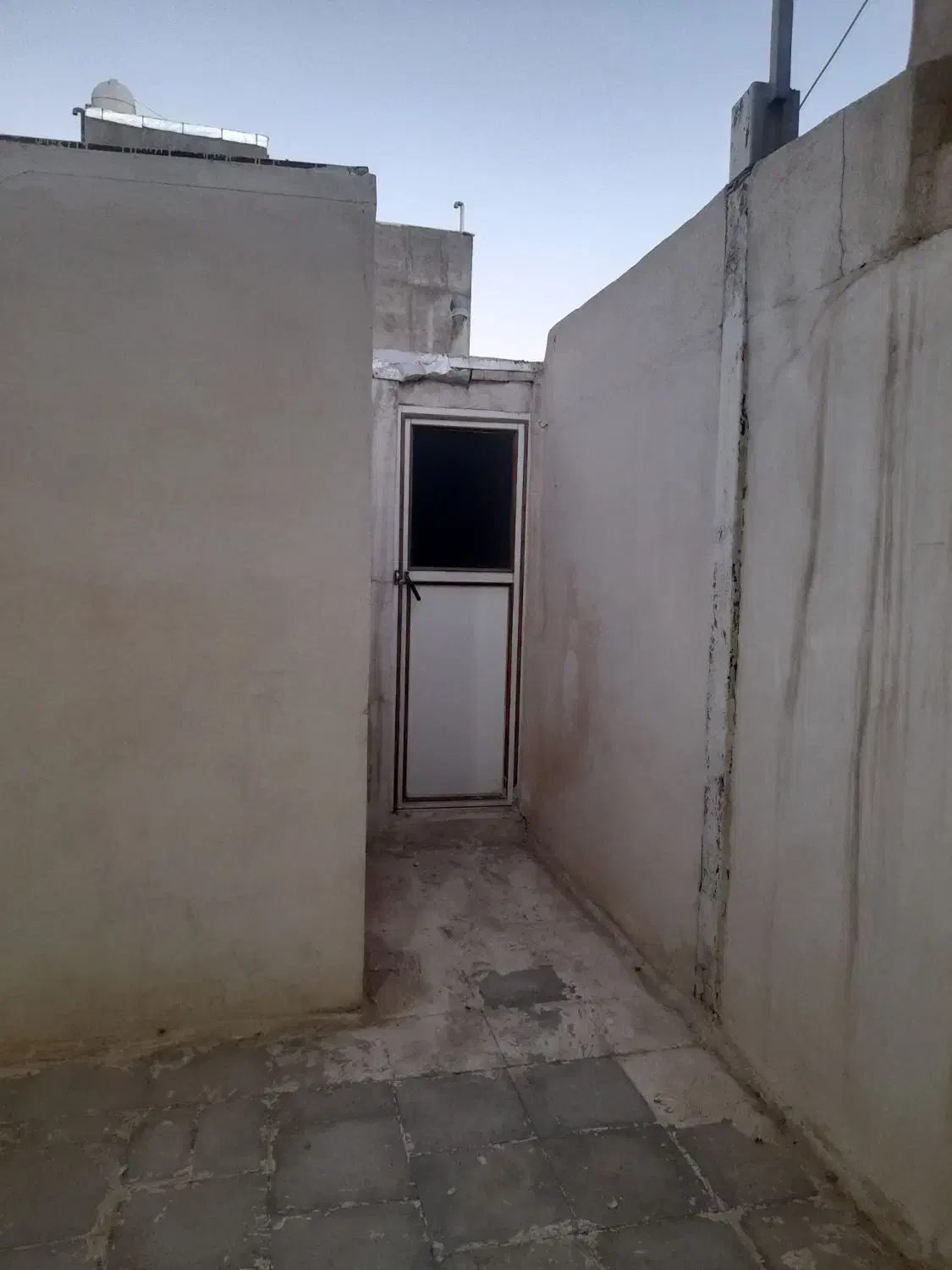 خانه اپارتمانی طبقه سوم تک واحدی ۷۵ متری حیاط دار|فروش آپارتمان|قدس, شهر‌قدس|دیوار