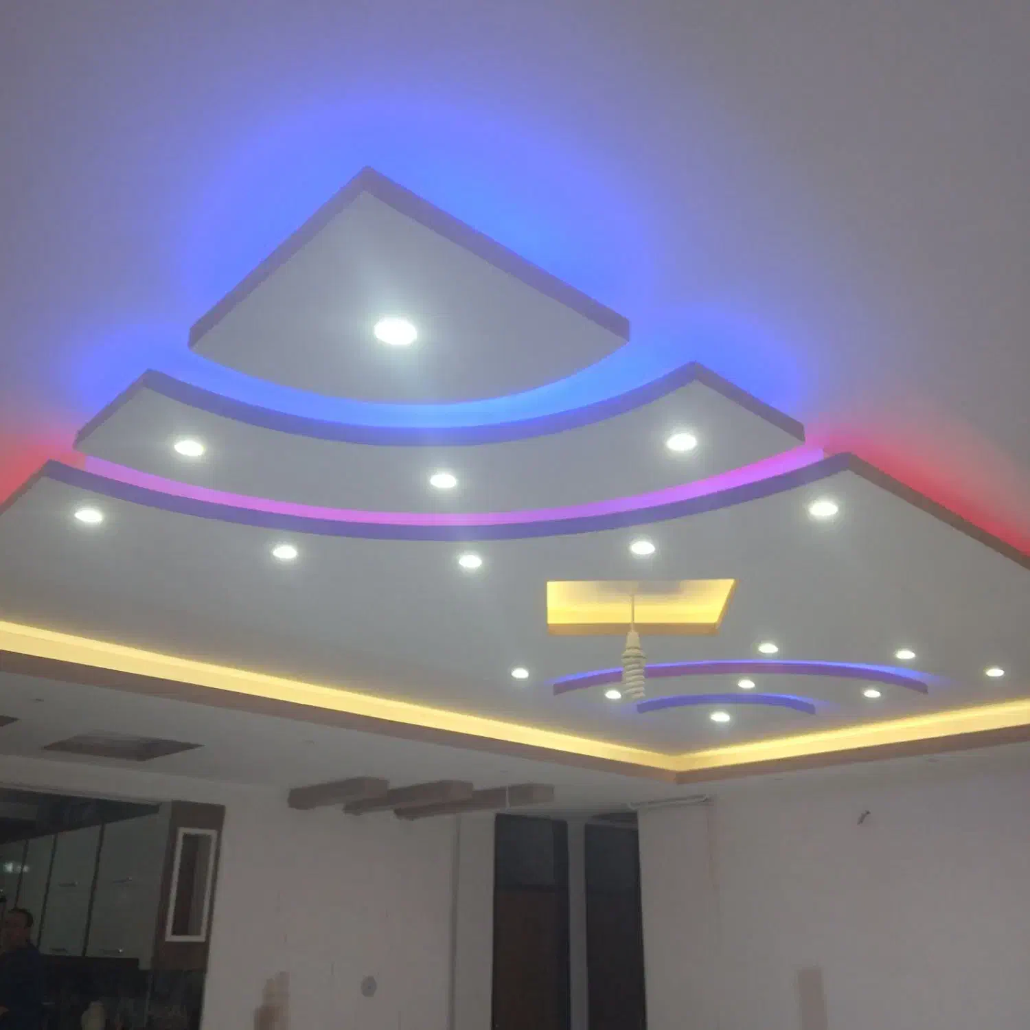 نقاشی ساختمانی ابراهیمی با بیش از بیست سال سابقه|خدمات پیشه و مهارت|زنجان, |دیوار