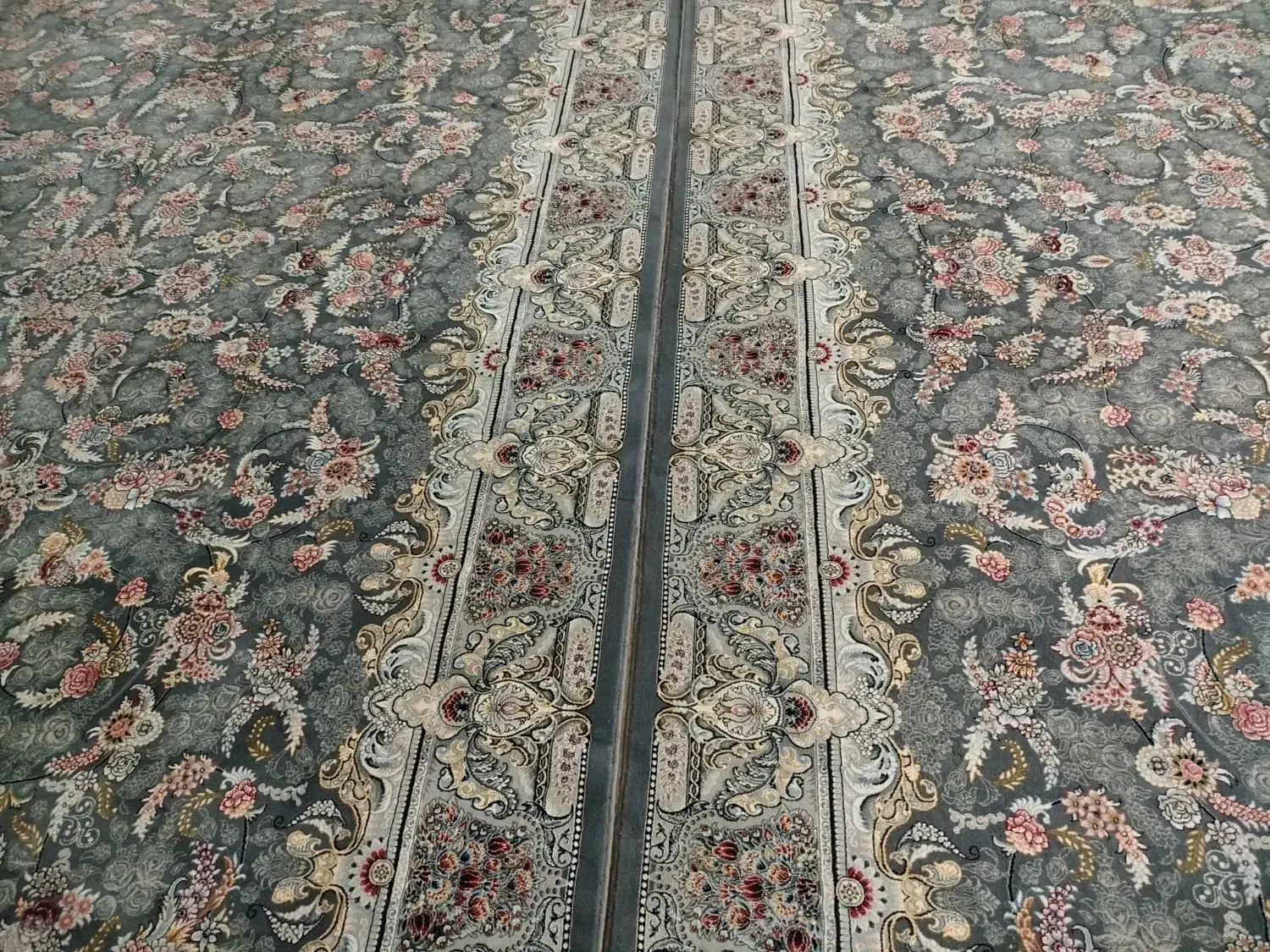 9متری جفت|فرش|زنجان, |دیوار