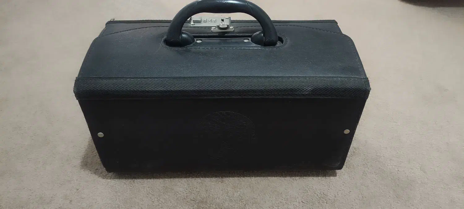 وسایل تاتو|آرایشگاه و سالن‌های زیبایی|فسا, |دیوار