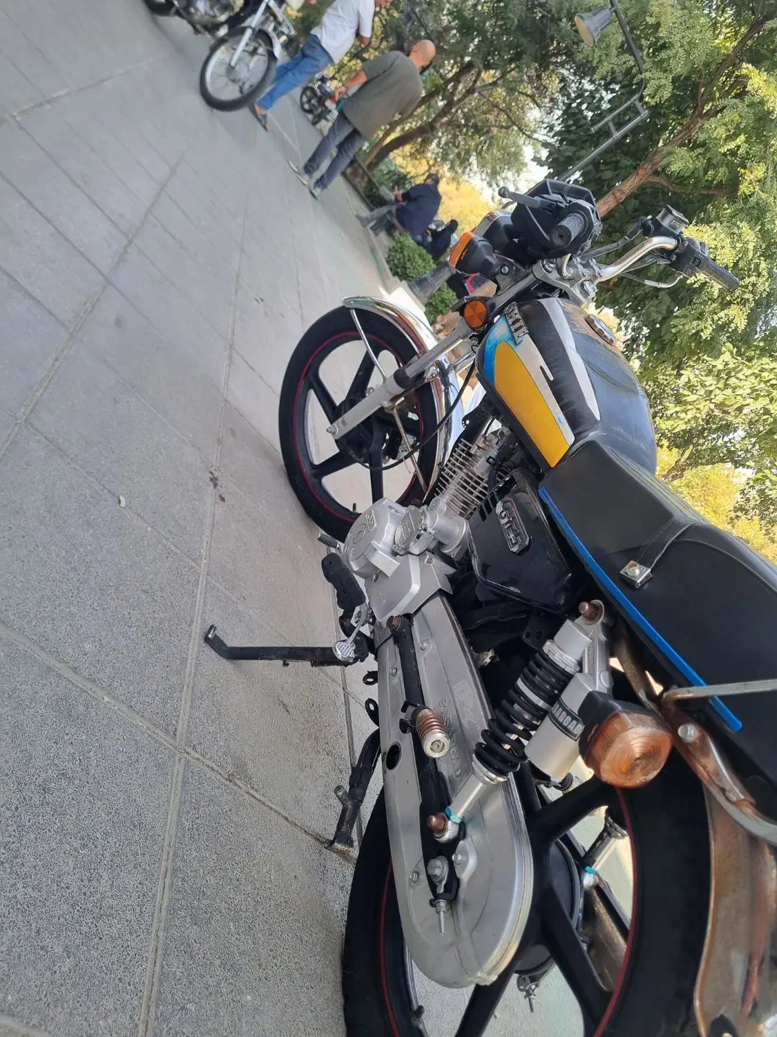 هندا ۲۰۰ مدل 98موتوری در حد|موتورسیکلت|مشهد, هنرستان|دیوار