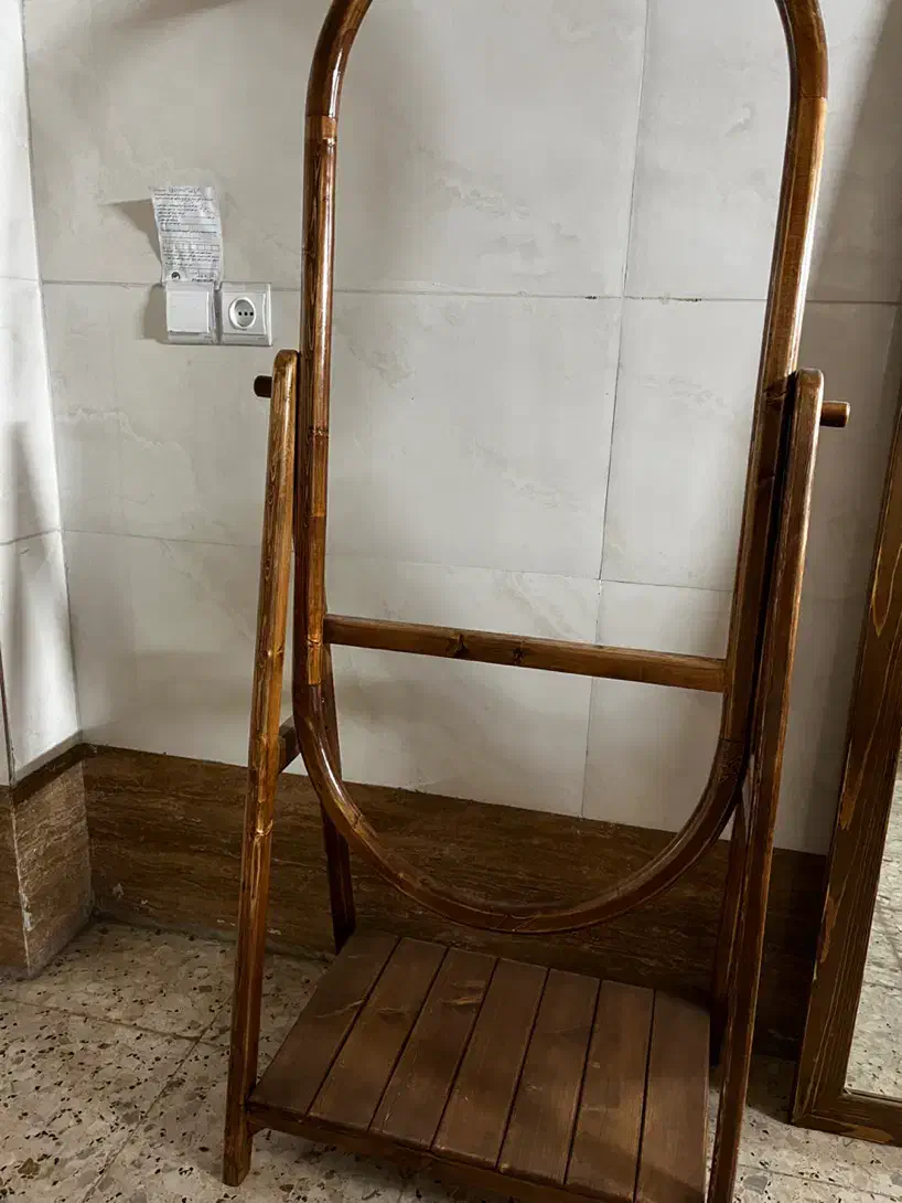 قاب آینه ایستاده|آینه|اصفهان, زوان|دیوار