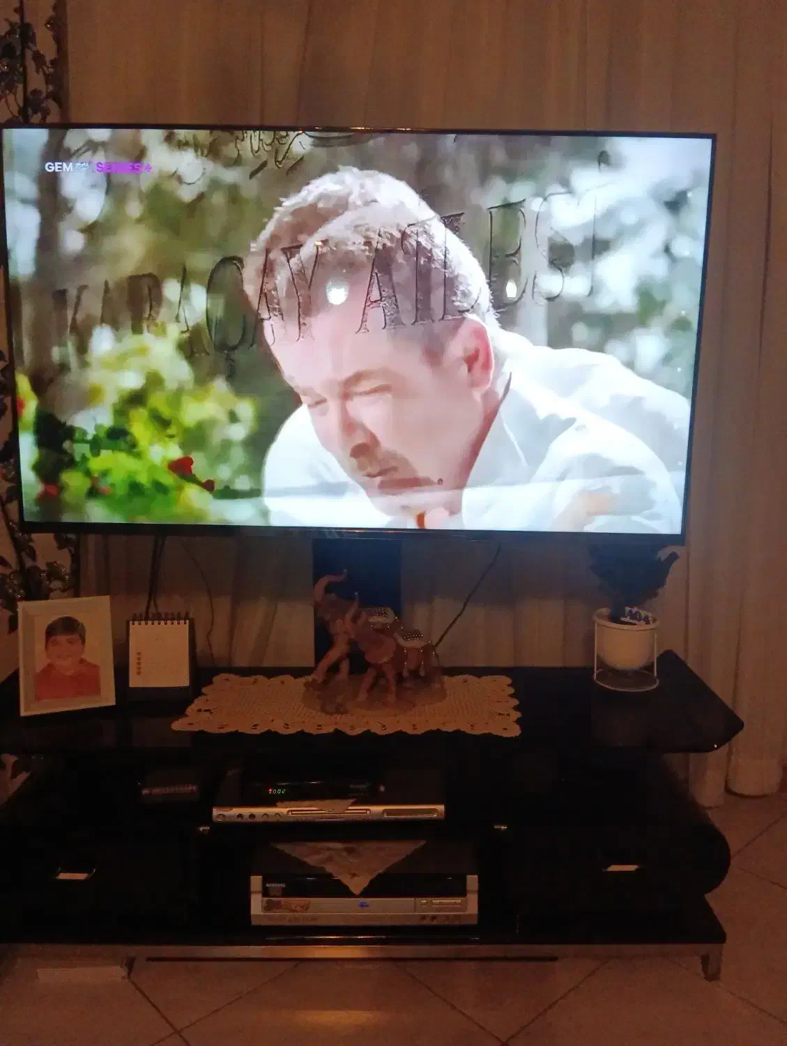 تلویزیون سونی اصل 46 اینچ LCD|تلویزیون و پروژکتور|گرگان, |دیوار