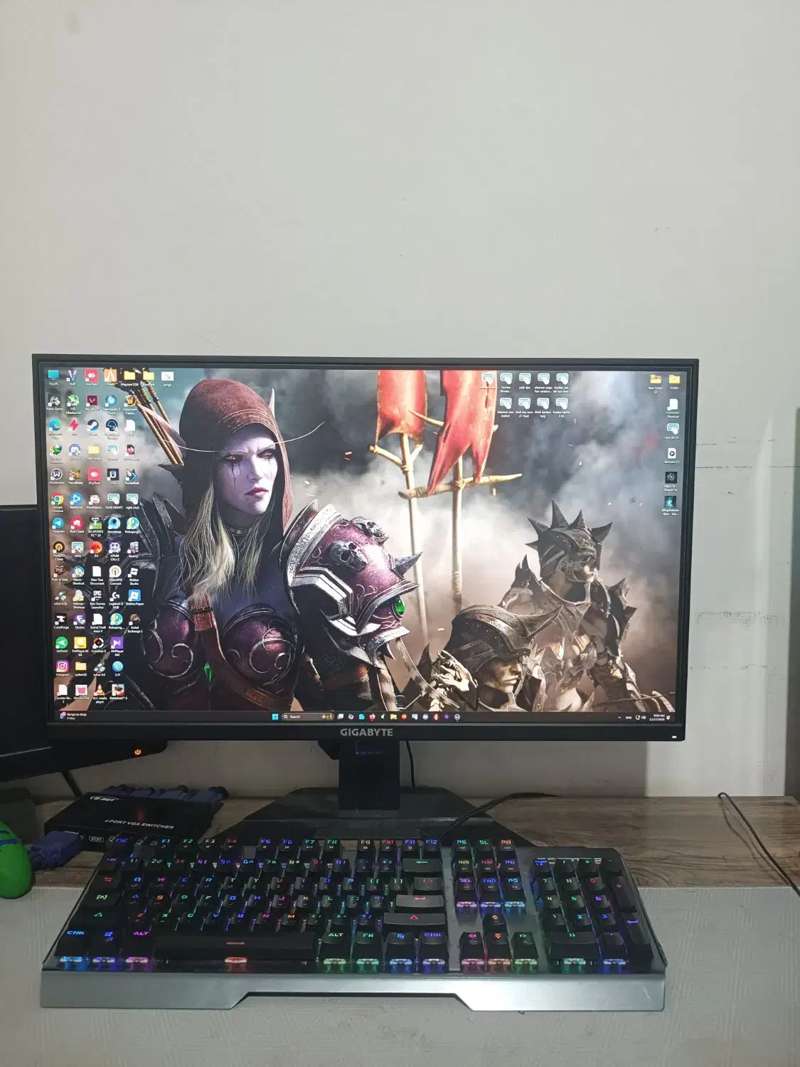 مانیتور گیمینگ ۲۷ اینچ ۱۴۴هرتز ۲k گیگابایت g27q|قطعات و لوازم جانبی رایانه|گرگان, |دیوار