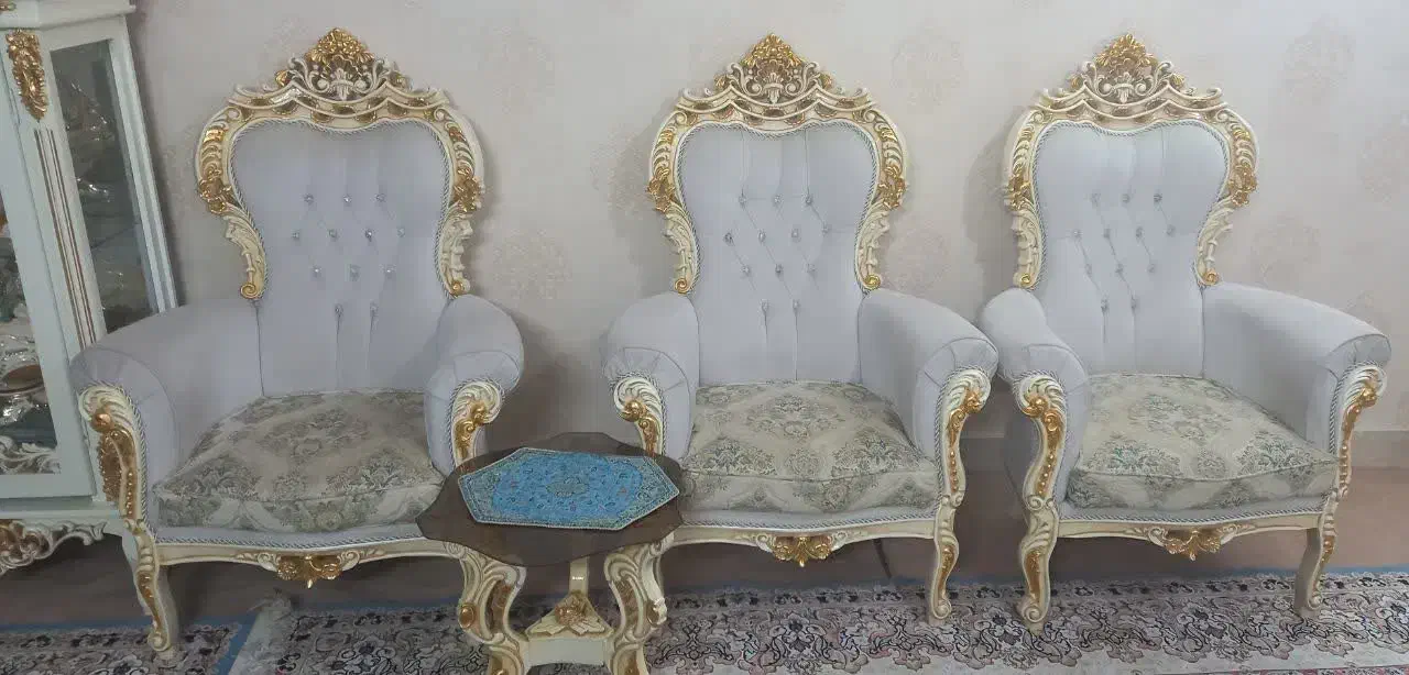 مبل ۹ نفره تمییز|مبلمان خانگی و میز عسلی|فولادشهر, C5|دیوار