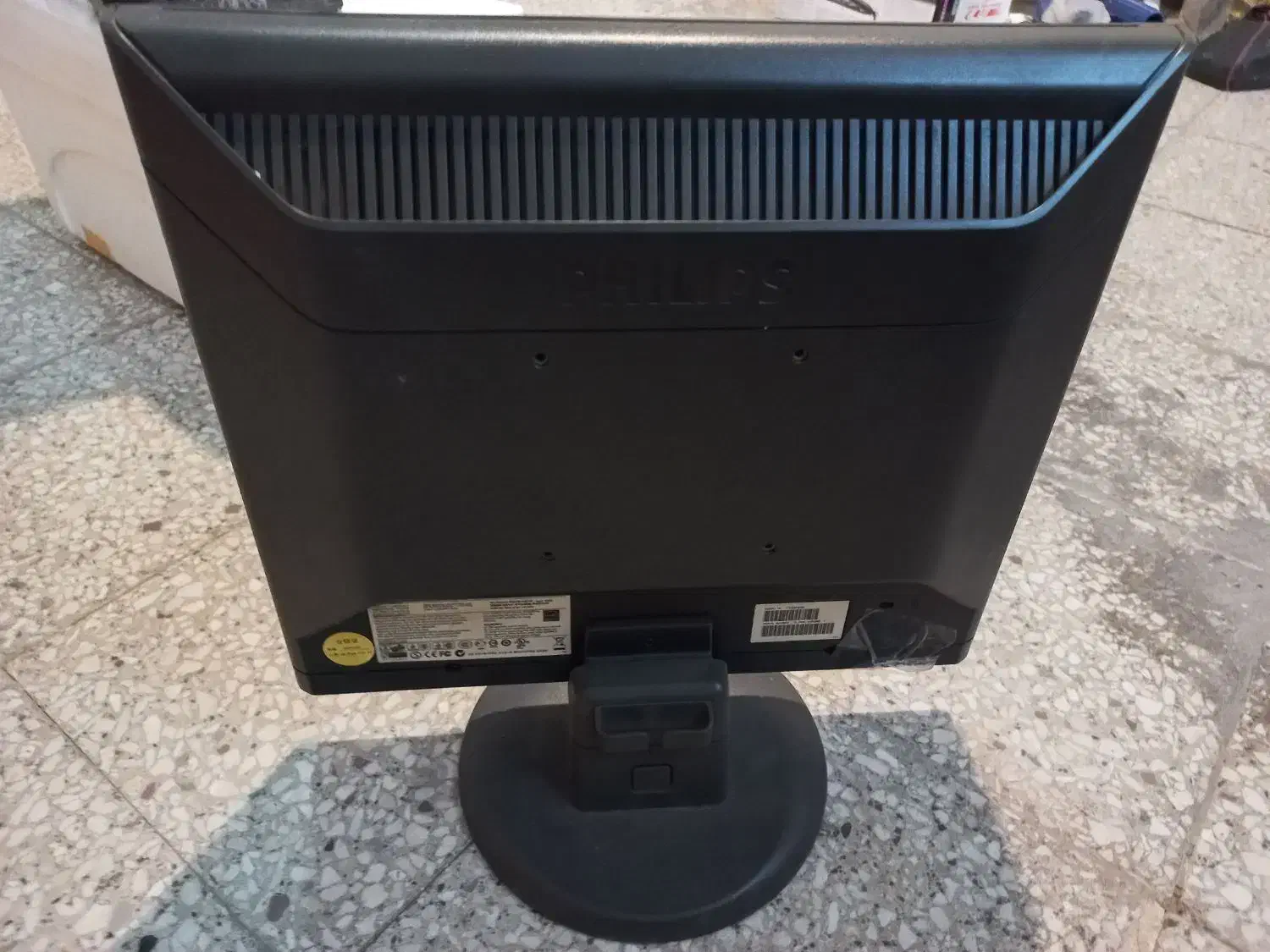 مانیتور ۱۷ اینچ استوک|قطعات و لوازم جانبی رایانه|کرمانشاه, |دیوار