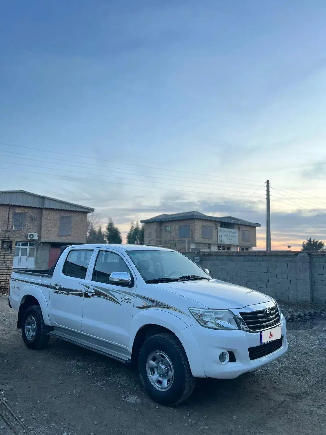 هایلوکس۲۰۱۲|خودرو سواری و وانت|تهران, نیلوفر|دیوار