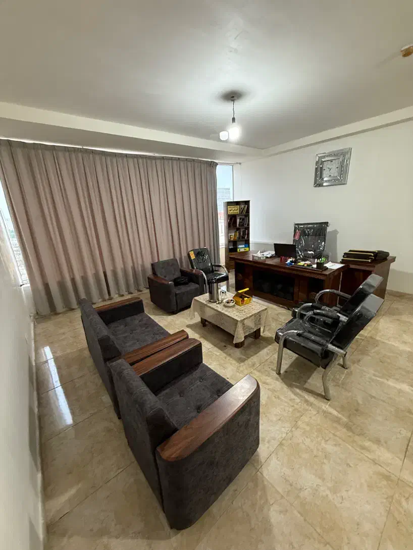 خدماتی ۸۰ متر شریعتی|اجارهٔ دفتر کار، اتاق اداری، مطب|اردبیل, |دیوار