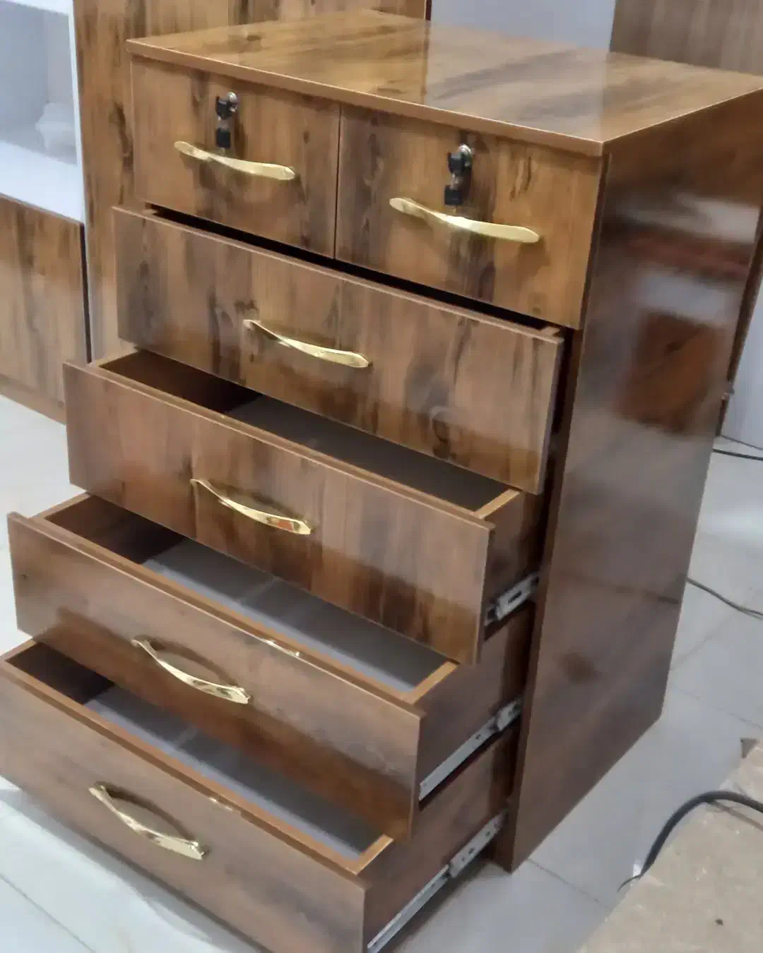 دراور|جاکفشی، کمد، دراور|اهواز, اسلام آباد شرقی|دیوار