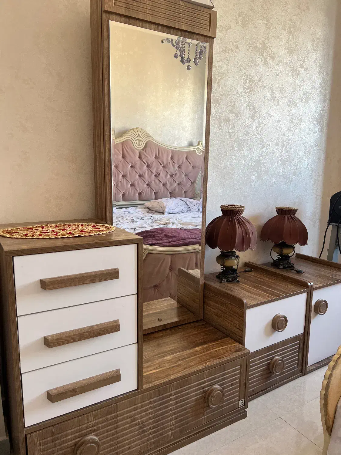 دراور شرکت آپادانا|مبلمان خانگی و میز عسلی|رشت, منظریه|دیوار