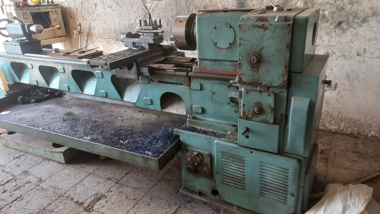 تراشکار|خدمات پیشه و مهارت|برخوار, |دیوار