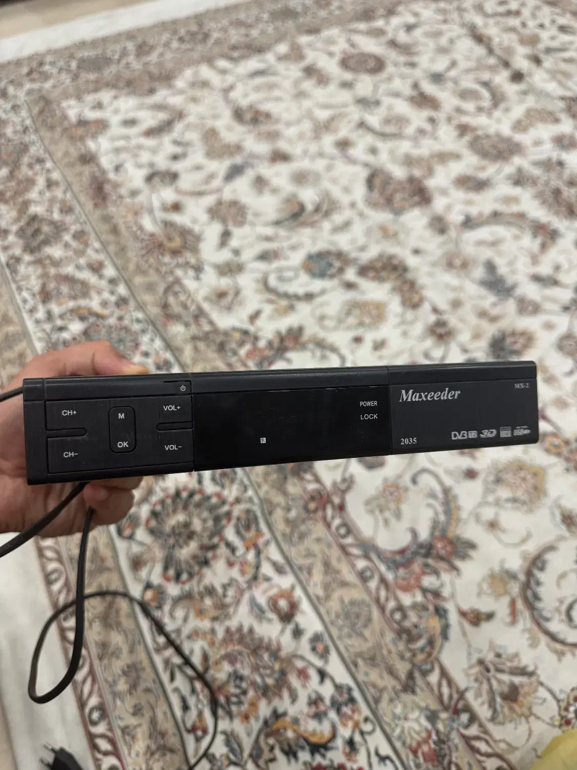 گیرنده تلویزیون مکسیدر|صوتی و تصویری|اندیشه, اندیشه فاز ۴|دیوار