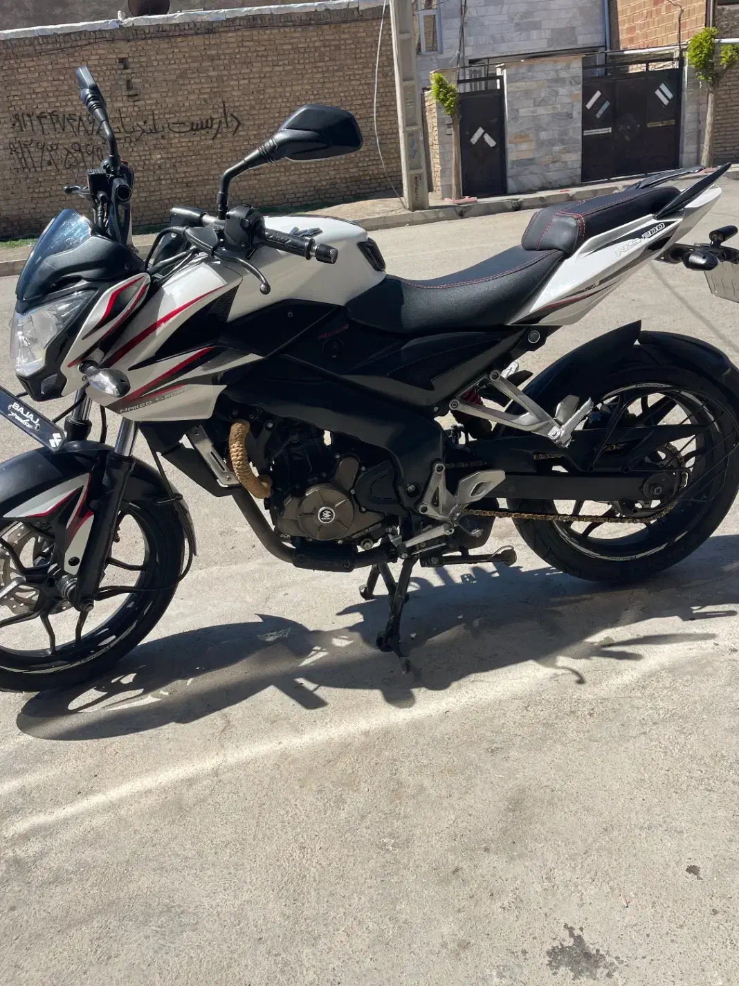 Ns200|موتورسیکلت|نظرآباد, رسالت|دیوار