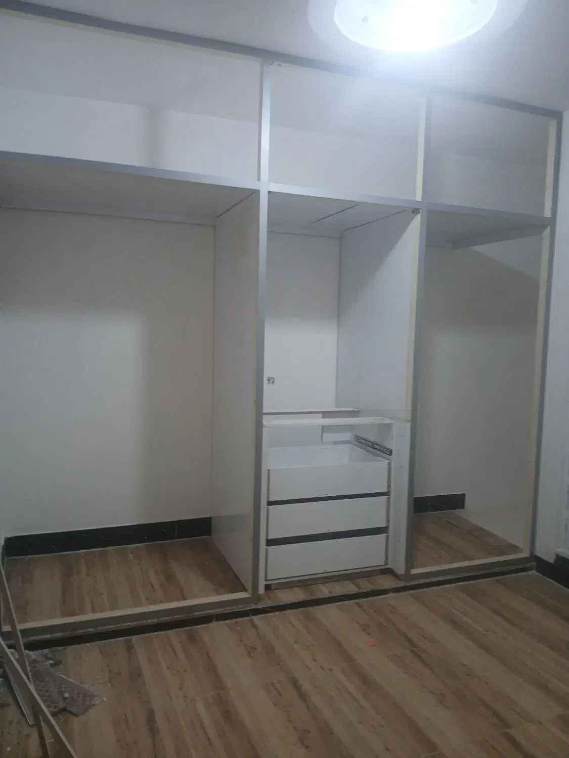 نصب کابینت|خدمات پیشه و مهارت|خرم‌آباد, |دیوار