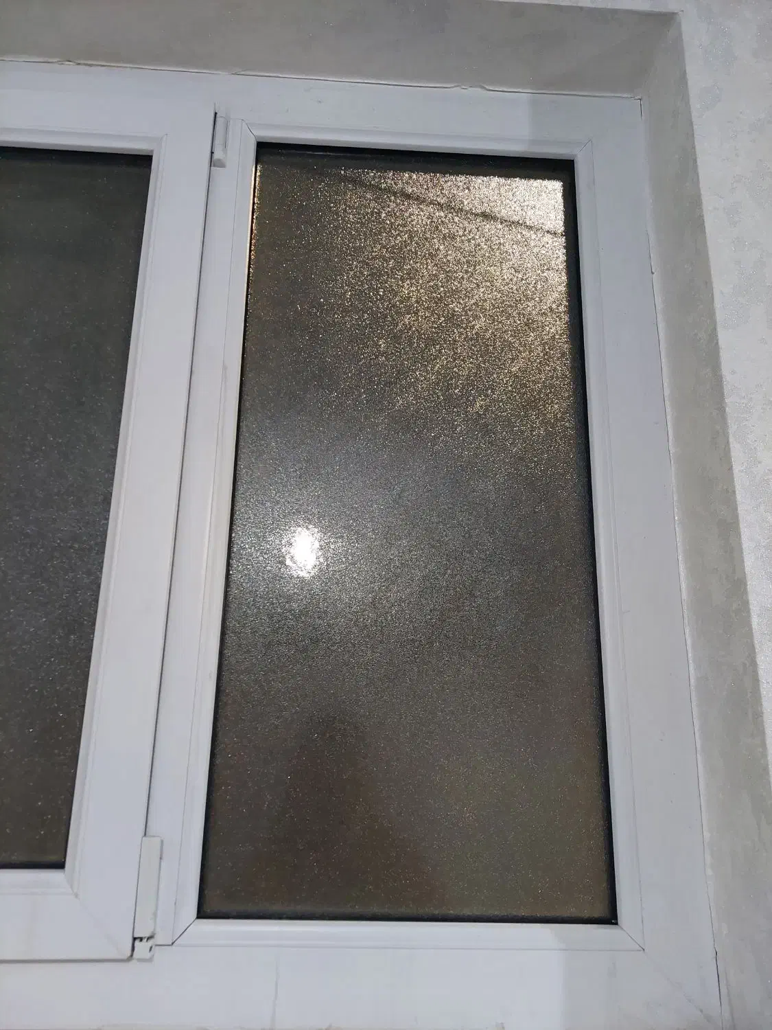 نصب و تعمیر انواع درب و پنجره دو جداره|خدمات پیشه و مهارت|تبریز, |دیوار