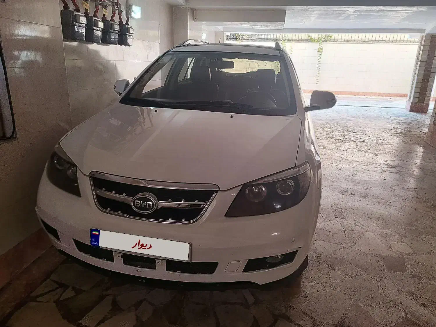 . بی وای دی مدل ۹۶ سفید|خودرو سواری و وانت|گرگان, |دیوار