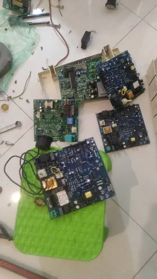 برد بوتان وایران رادیاتور و متفرقه|آبگرمکن، پکیج، شوفاژ|سنندج, |دیوار