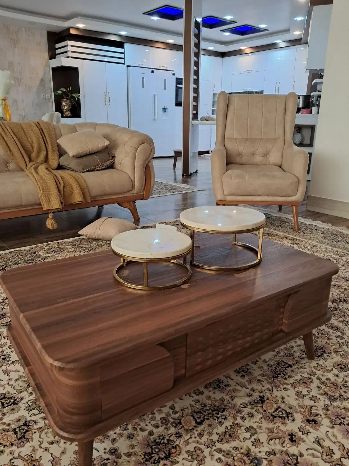 میز جلو مبلی و عسلی|مبلمان خانگی و میز عسلی|برازجان, |دیوار